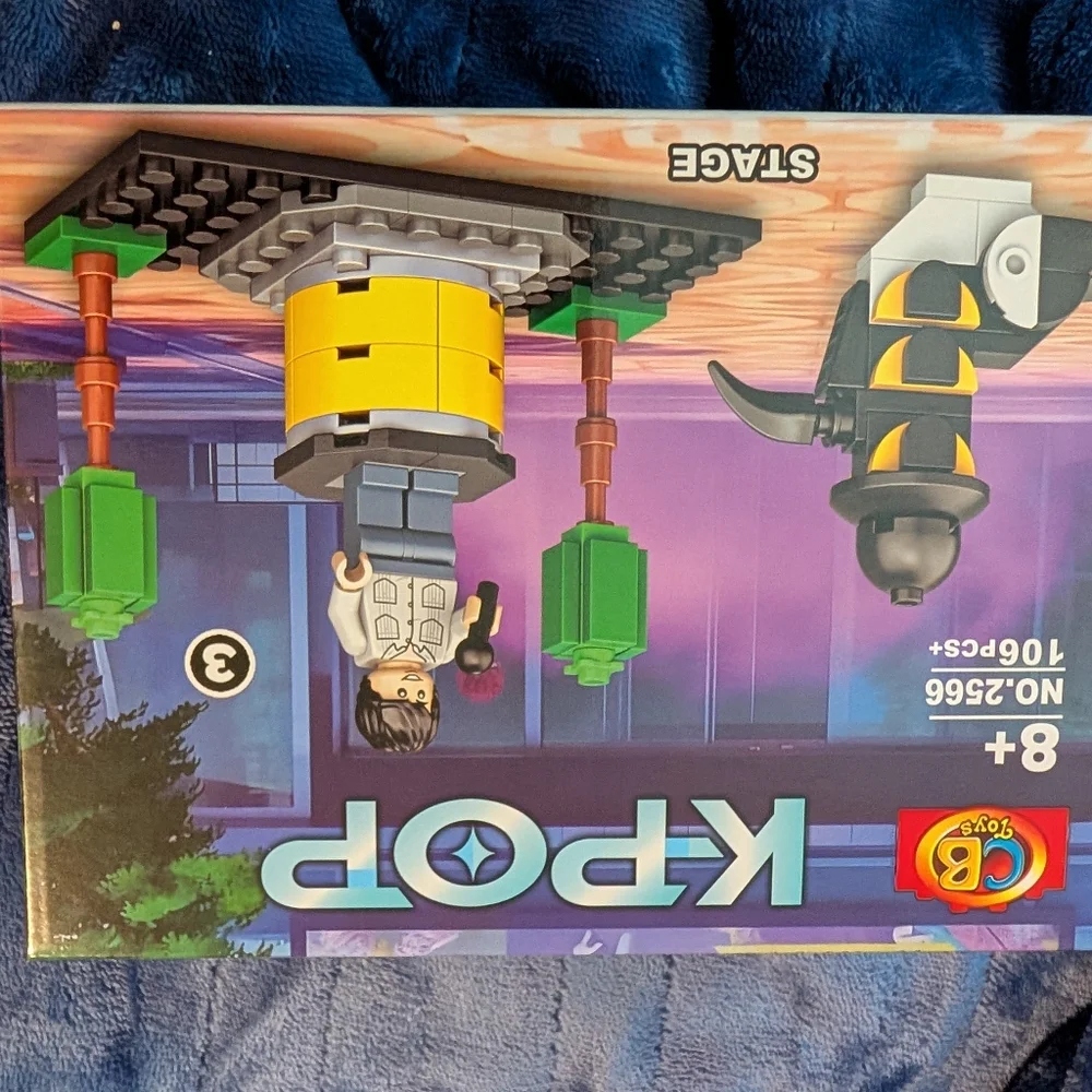 1 New KPOP Building Set - Pick One